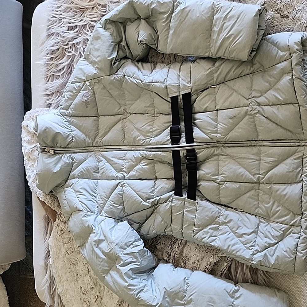 Belted Mera Peak Ski Jacket